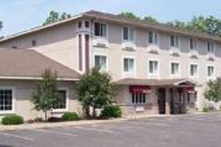 Budget Host Inn & Suites North Branch Екстер'єр фото