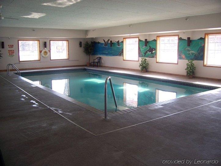 Budget Host Inn & Suites North Branch Зручності фото
